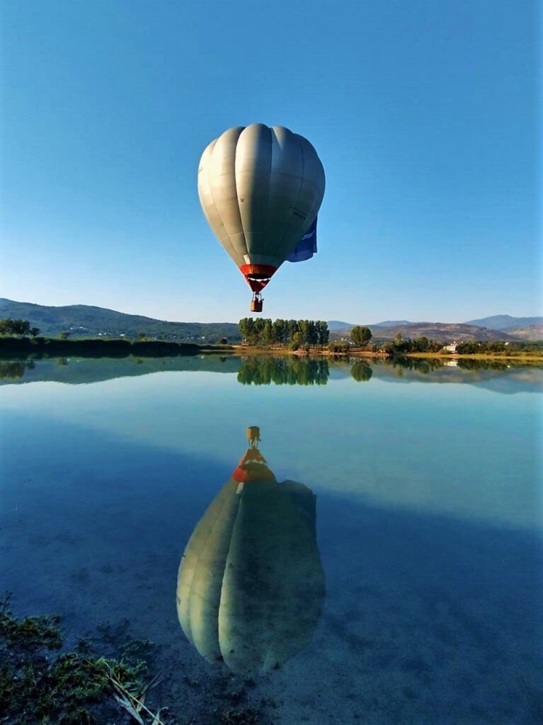first hot air balloon flight
balloon ride